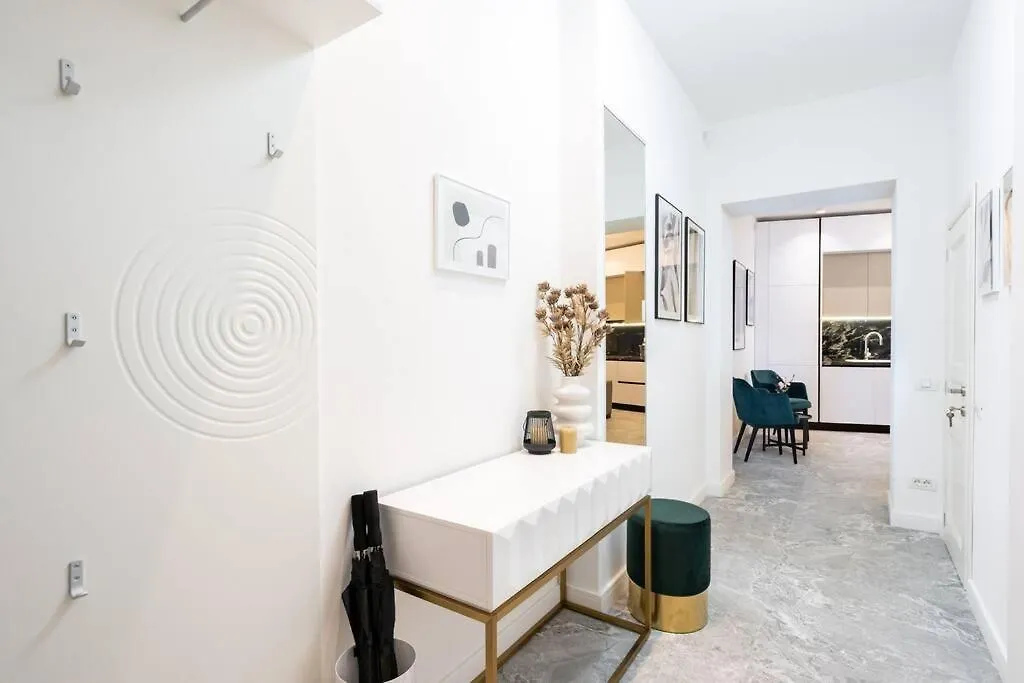 Berthelot King'S Apartment With Courtyard Bucharest